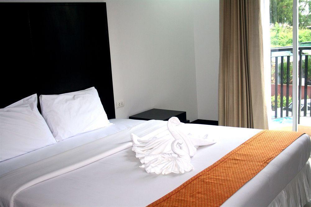 Noble House - 200 Meters Patong Beach Phuket Eksteriør billede